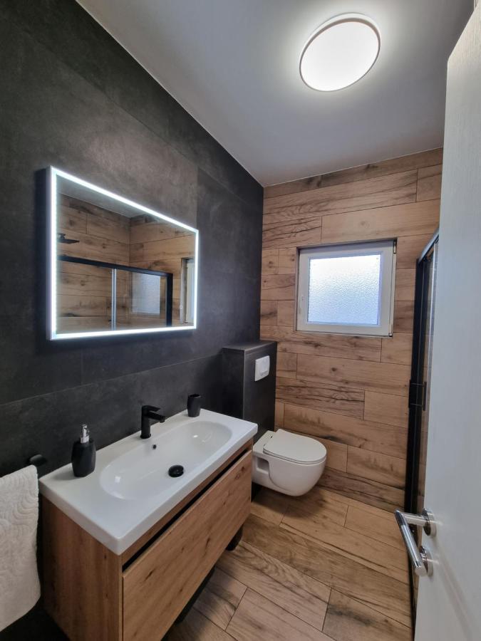 Lovre Apartament *