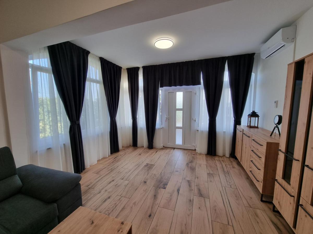 Lovre Apartament